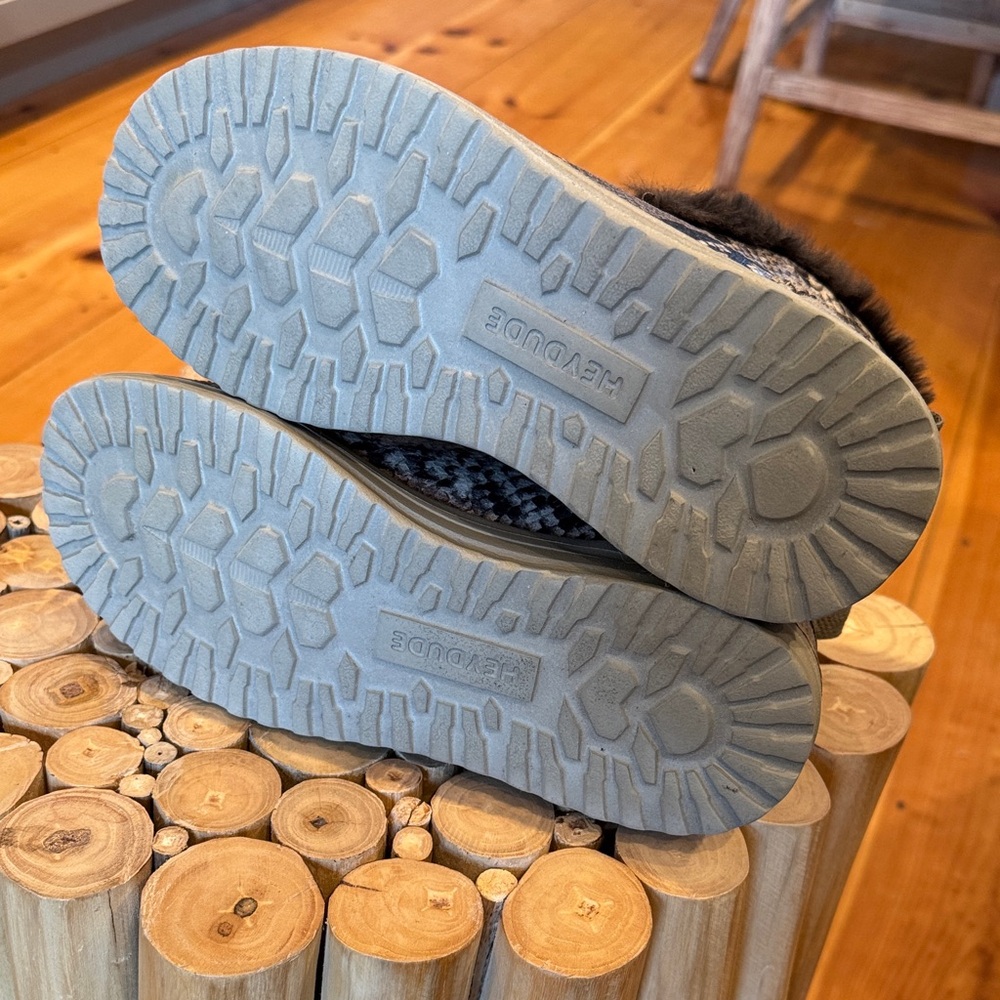 Hey Dude Gray Python Boots - image 5